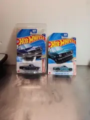 Hot Wheels Super Treasure Hunt 1975 Datsun Sunny Truck (B120) & Mainline Sunny