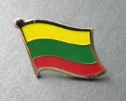 LITHUANIA INTERNATIONAL WORLD FLAG LAPEL PIN BADGE 3/4 INCH