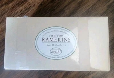 Set of FOUR Williams Sonoma Aplico Classic Whiteware Ramekins Baking Dishes NEW