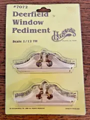 Houseworks Miniature Deerfield Window Pediment #7072 1:12 Scale
