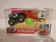2003 Monster Jam TYCO Mini RC GRAVE DIGGER Radio Control No. B8919 NEW SEALED