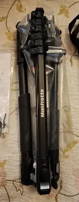 Manfrotto Befree Live 4-Section Aluminum Tripod with Fluid Video Head