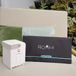 ROOMMI 28W太陽能電板+多功能行動電源供應器│小電寶 純色白