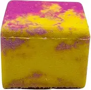 Raspberry Lemonade Cube Bath Bomb