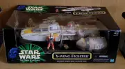 Star Wars The Power of the Force Y-WING FIGHTER w/Rebel Alliance Pilot 1999