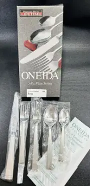NIB FROST 5 Piece Place Setting (s) Oneida 18/8 Community Stainless Flatware