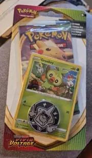 Pokemon TCG Vivid Voltage Booster Blister Pack - Grookey + Coin