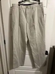 Dockers Men's Classic Fit Pleated Khaki Pants Beige Tan 34 X 32 Flex Comfort