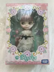 Takara Tomy Blythe body, unopened, Veronica Lace New