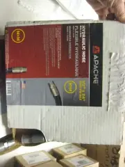 1/2" X 24" OAL MALE & MALE HYDRAULIC HOSE Apache Hose Belting 98398306