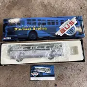 CORGI 1:50 SCALE DIE CAST GM FISHBOWL BUS BALTIMORE TRANSIT Limited