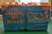 HEXBUG JUNKBOTS - Alley Dumpster Assortment Kit - Sealed search box!