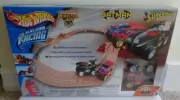 2004 HOT WHEELS BATMAN VS SUPERMAN SLOT CAR RACING SET MONSTER JAM RADIO SHACK