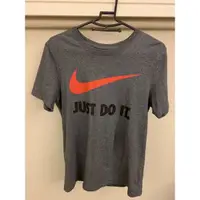 在飛比找蝦皮購物優惠-Nike 短T just do it 短袖 M