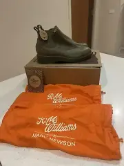 RM WILLIAMS Marc Newson Olive Leather Yard Boot 365 UK 5.5 New In Box US 6.5