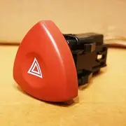 Hazard Warning Flasher LAMP Switch Button Fit for O-PE-L for Re-na-u-lt Tr-a-FIC ES-pa-ce La-gu-na/V-au-xh-All/Cl-io 2 8200442724 93856337 8200002441 car Replacement Parts