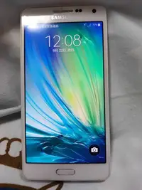 在飛比找Yahoo!奇摩拍賣優惠-雪白美型 三星SAMSUNG Galaxy A5 SM-A5