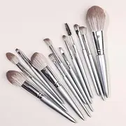 Makeup Brush Set 12 Pcs Premium Synthetic Foundation Powder Concealers Eye shadows Blush silvery Makeup Brushes，Brown
