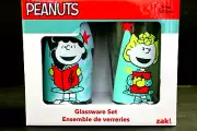 2 pcs Glass Peanuts Glassware Set by Zak 2 x 16oz 473ml Christmas Glass Holidays