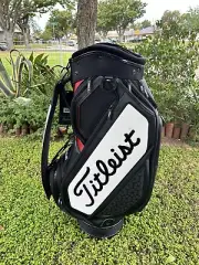 NWT Titleist Tour Staff Golf Bag 2017