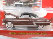 JOHNNY LIGHTNING - AMERICAN CHROME - 1950 OLDSMOBILE SUPER 88 (RUBBER TIRES)