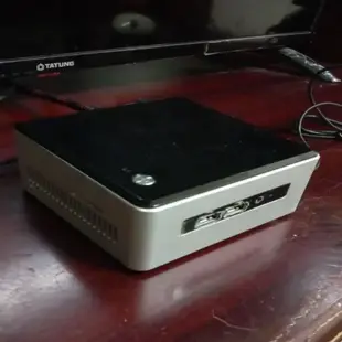 Intel nuc 迷你電腦 二手 i5 支援 固態硬碟   NUC6i5SYH 可擴充2.5吋硬碟 i5-6260U