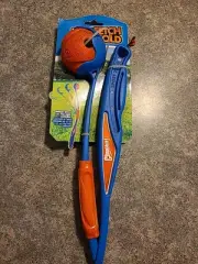 Chuckit Fetch & Fold Compact Ball Launcher Easy Travel 25” Full Size Folding