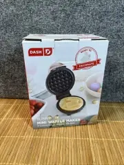 Dash Mini 4" Non Stick Bunny Waffle Maker Perfect for Single Serving (Pink) ҵ