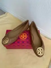 (On SALE) NIB TORY BURCH Size 8 Benton 2 Royal Tan Quilted Leather Flat