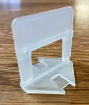 Tile Lippage Leveling Clips 1/8” (3mm) 2,000 Pieces