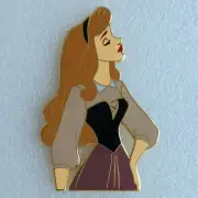 HexesbyHarvey Disney Fantasy Sleeping Beauty Aurora Briar Rose Pin LE 50