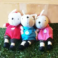 在飛比找樂天市場購物網優惠-韓國超夯Metoo(米兔)系列布偶 玩偶背包,害羞的神情、圓