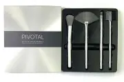 Pivotal New 4 Piece Facial Brush Set Fan Brush, Blender, Blush & Brow Comb Set