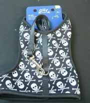Youly the Rebel Cat Harness S/M Small Medium Skull & Crossbones W/ Leash
