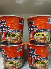 KOREAN NONGSHIM SHIN RAMEN NOODLE RED HOT SPICY SOUP CUP 4