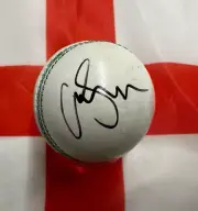 Graeme Swann (England) signed White Autograph Cricket Ball + C.O.A.