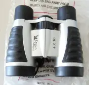 BRAND NEW Binoculars 4 X 30 with case (Readers Digest award)