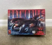 AMT Batman & Robin Batmobile 1:25 Scale Model Kit AMT 1295/12 New in Box