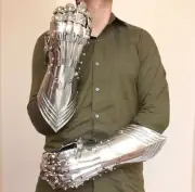 Medieval Gothic Gauntlets, Gothic Knight Armor Gauntlets, Pair of steel Gloves