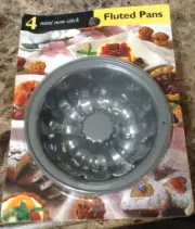 Bradshaw mini Fluted Pans 4 pans
