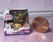 NEW ZURU TOY SERIES Mini Brands WAVE 2 PETS ALIVE GOLD BOPPI Llama