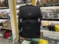 在飛比找Yahoo!奇摩拍賣優惠-㊣東區正精品㊣PRADA 2VZ135 全新黑色尼龍銀三角牌