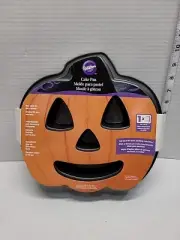 Wilton Cake Pan Jack O Lantern Non Stick Pumpkin Halloween 11" x 11" NWT