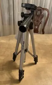 Targus 42” Universal & Portable Tripod for Cameras & Camcorders (Brand New)