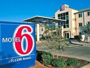 Motel 6 Athens