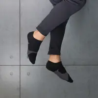 在飛比找momo購物網優惠-【aPure】PureSocks除臭襪-男細格配色船型襪(黑