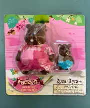 Lil Woodzeez Waterwaggle Beaver Family Lulu and Tiny NEW SEALED Battat Toys