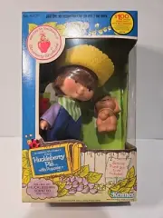 Huckleberry Pie with Pupcake Strawberry Shortcake, Kenner Sealed Damaged Box