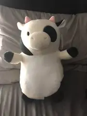 Squishmallow Hugmee CONNOR The Cow 14" BNWT