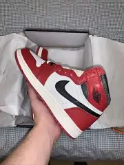 Air Jordan 1 High OG Chicago Lost and Found GS 6Y